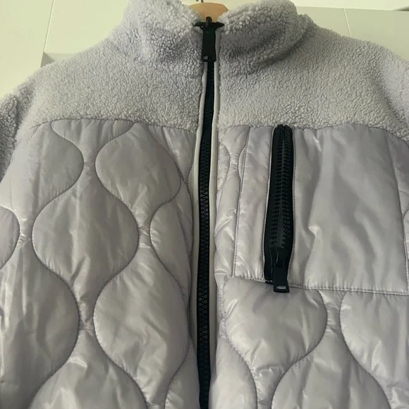 Koolaburra by Ugg Lavender mixed media Sherpa Jacket size L - Picture 3 of 9